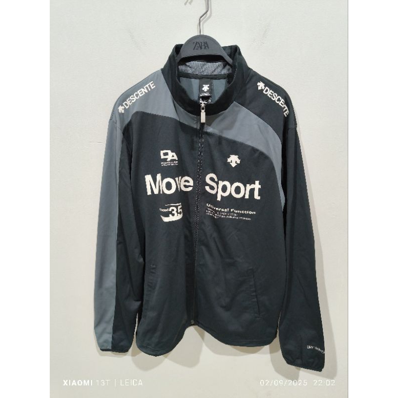 Preloved Tracktop Descente Move Sport