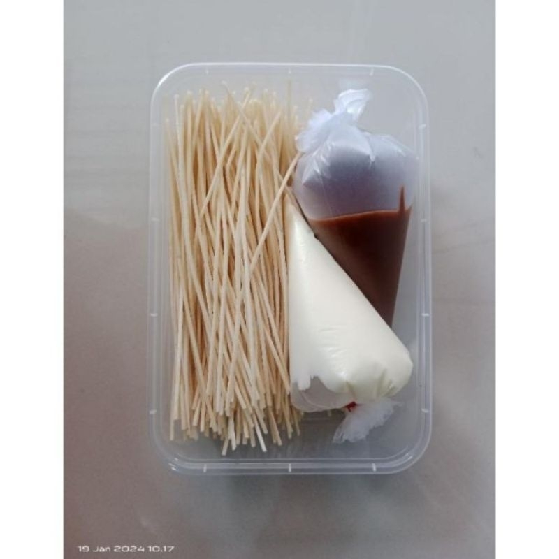 

mie lidi bok premium coklat lumer di miks kemasan 500 ml