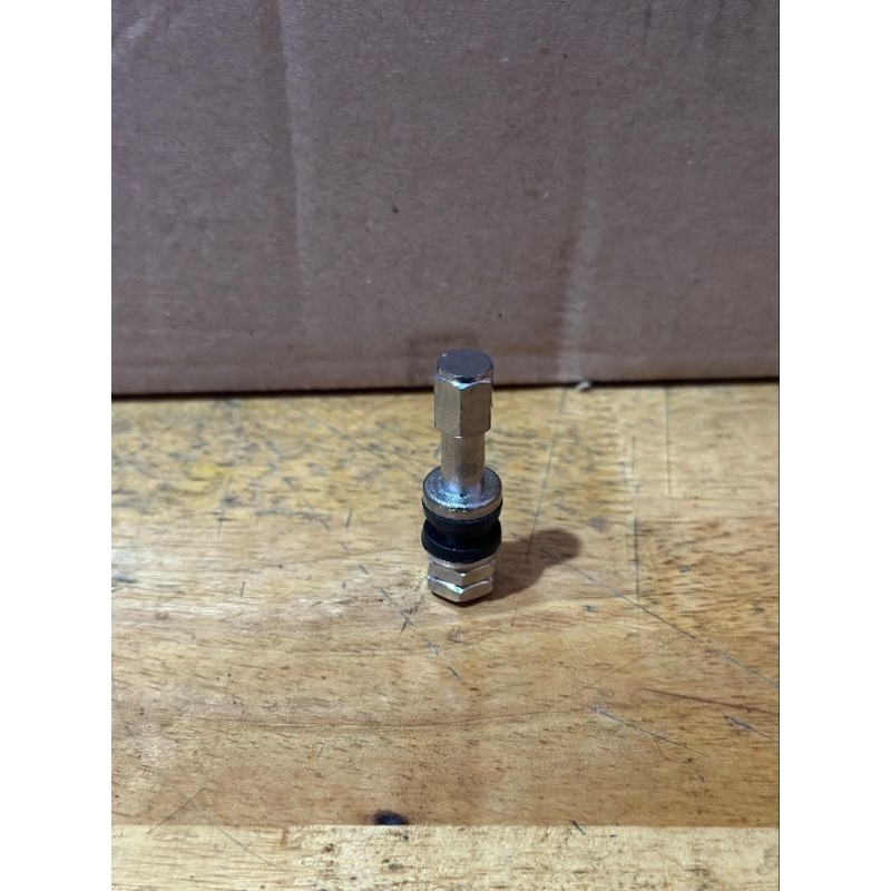 PICU TUBELESS ALLOY MURAH