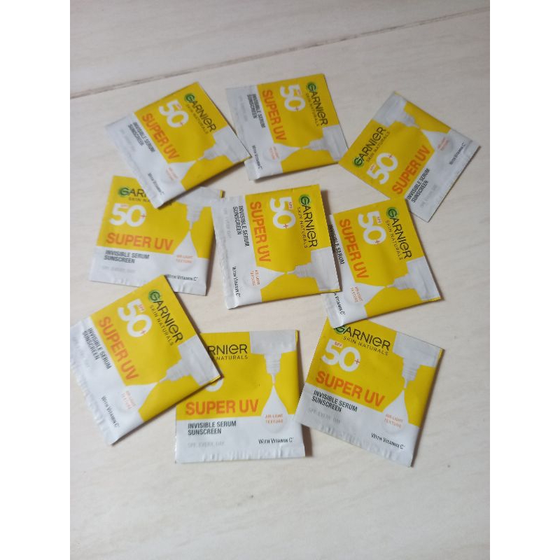 Sunscreen sachet Garnier Invisible Serum Sunscreen Super UV with Vit C SPF 50+