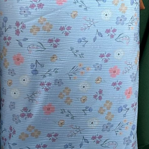 BAHAN KAIN CRINKLE MOTIF BUNGA METERAN