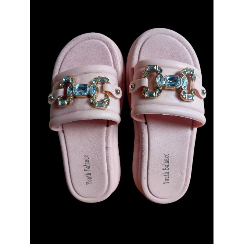 Sandal wanita pink