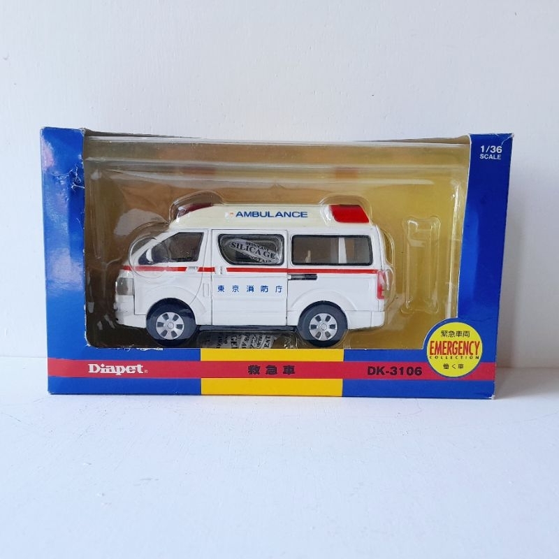 diecast miniatur mobilan diapet agatsuma toyota hiace 1:36