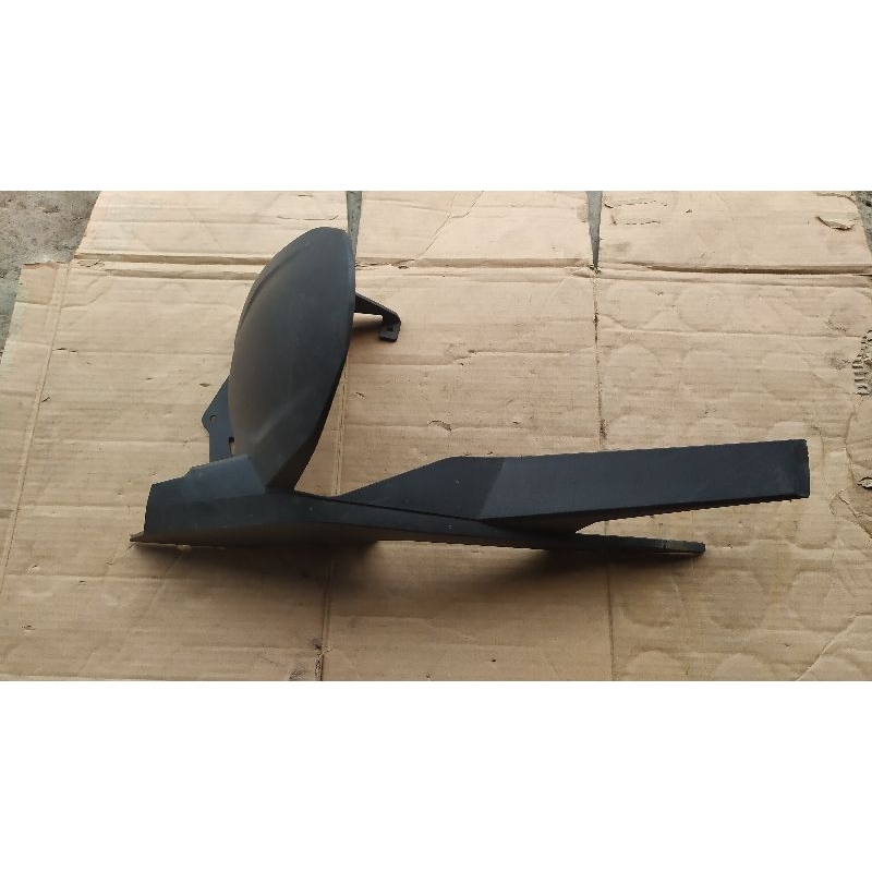 spakbor kolong Suzuki GSX -R 150 bekas original