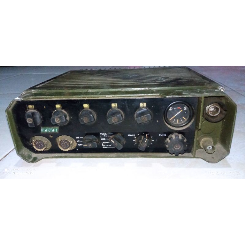 Racal Mobilcal Transceiver H F PRM4021