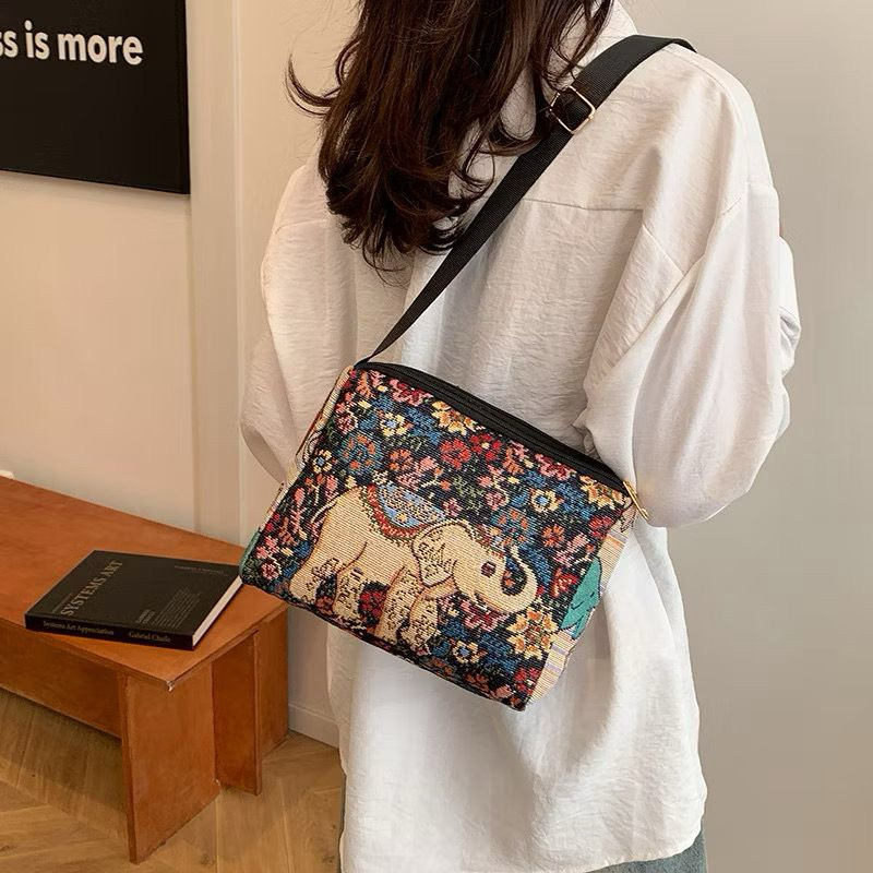 Tas selempang wanita tkf 276 // tas kanvas etnik khas thailand import oleh oleh bangkok tas wanita s