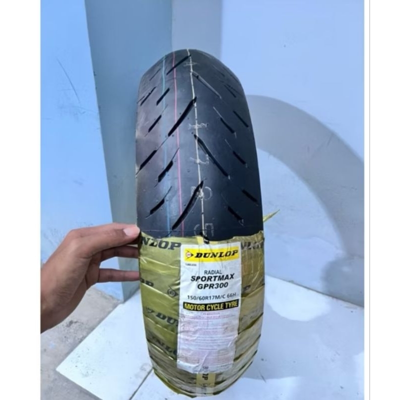 ban Dunlop moge ring 17 150/60 SPORTMAX GPR-300 cbr250rr zx25r versys250fi ninja250fi