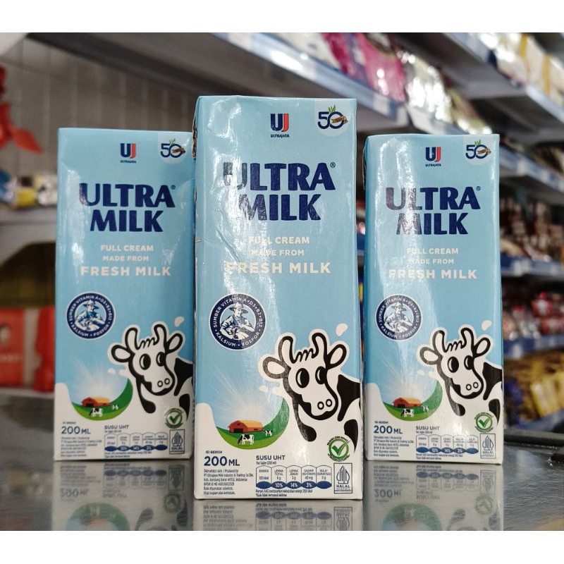 

Ultra UHT Plain Full Cream 200ml/Susu Ultra Putih 200ml/Susu Cair Plain 200ml