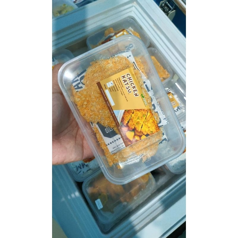 

Chicken Katsu frozen siap goreng berat 270gr isi 3-4 slice