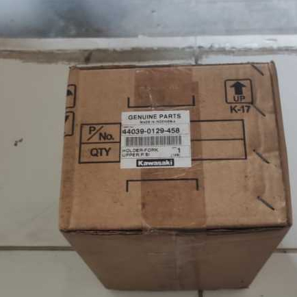 Segitiga Atas USD Silver Kawasaki KLX BF, D-Tracker (44039-0129-458)