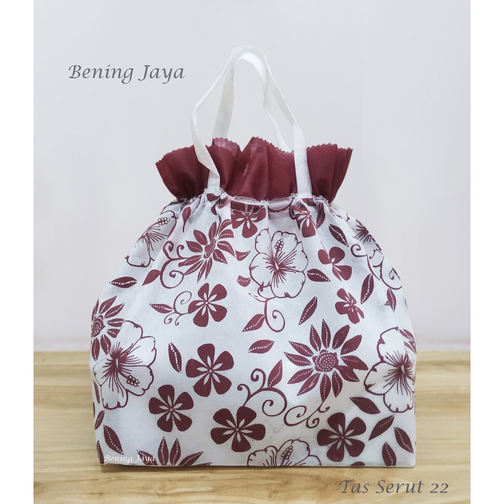 

Tas Hajatan Goodie bag Serut Motif 22 RF Maroon