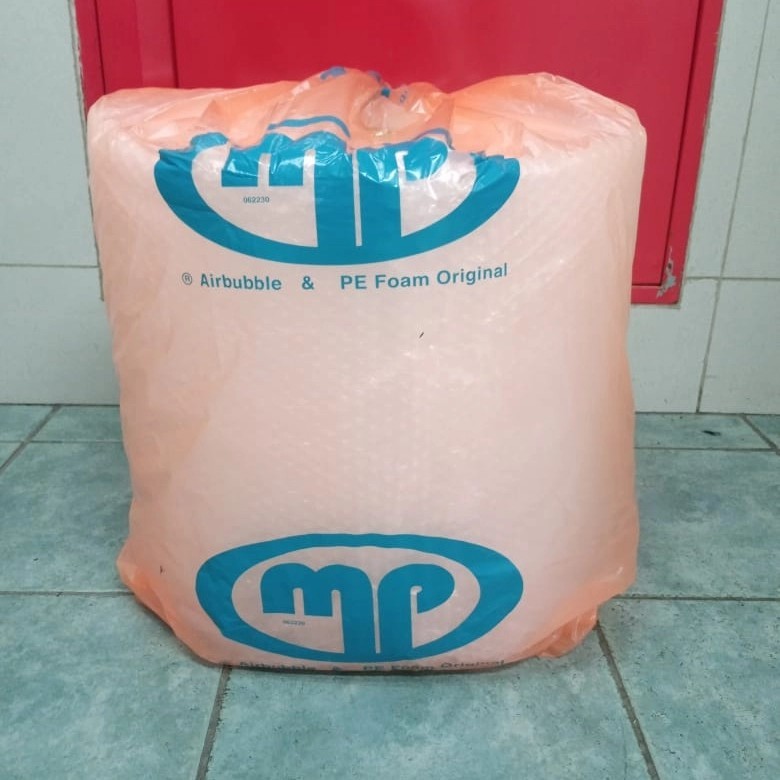 

bubble wrap 40cm x 50mtr / bubble wrap bungkus orange - bening