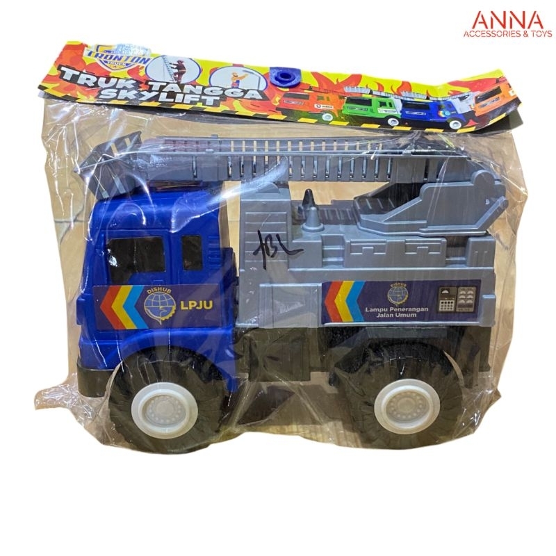 Mainan Truk Tangga Skylift