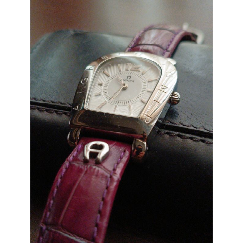 AIGNER BERGAMO JAM TANGAN WANITA Preloved