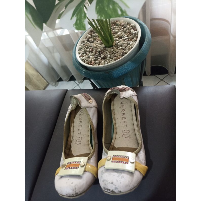 Preloved sepatu wanita everbest ori murah