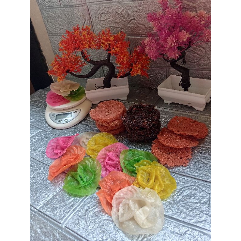 

Rengginang Renggining Parered mentah gurih renyah kriuk