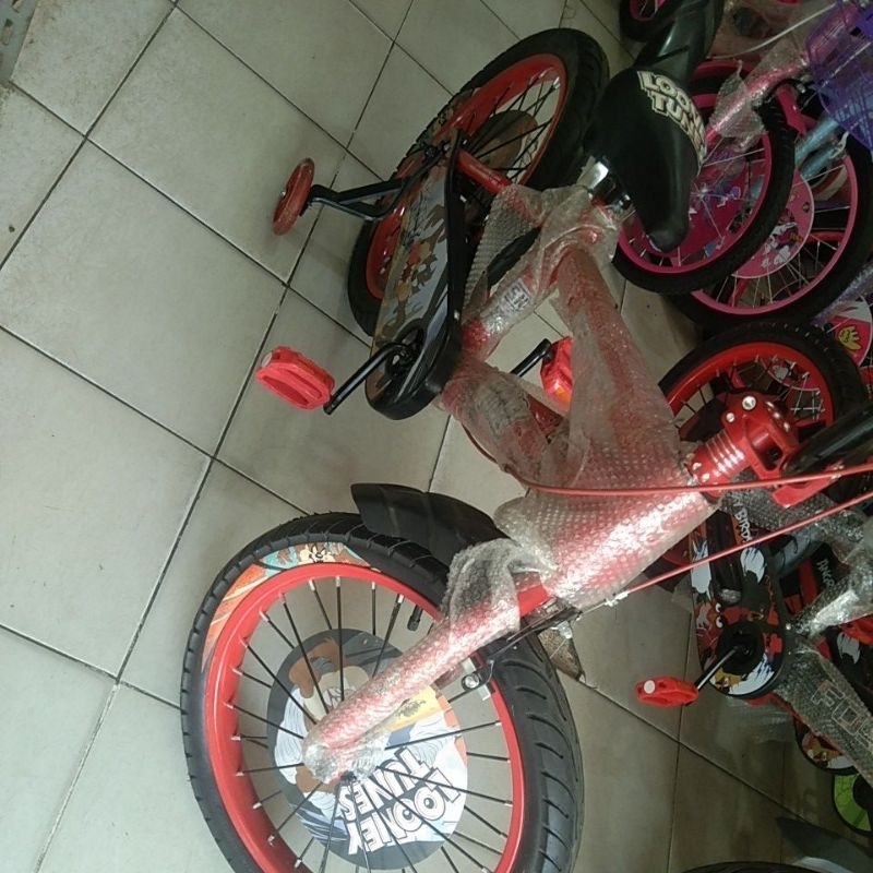 SEPEDA BMX 18 X 3.0 MERK FOSTER