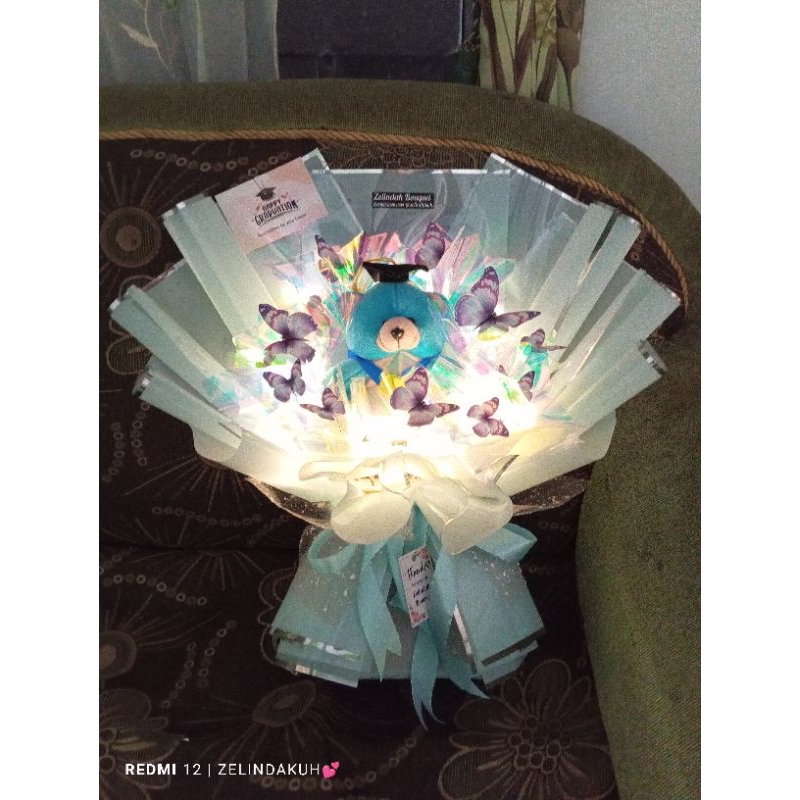 BUKET KUPU2 LED/HADIAH ULTAH/BUKET CANTIK BUKET UNIK
