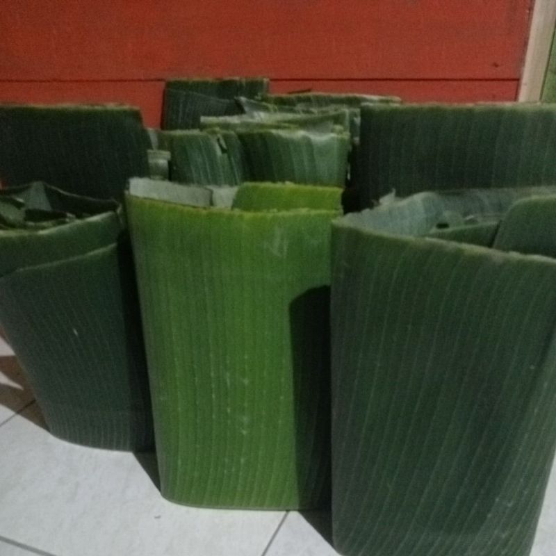 

daun pisang kluthuk bungkus makanan 500 gr
