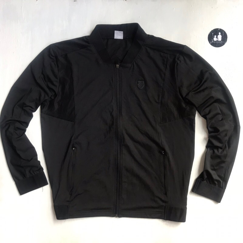 Jaket kswis