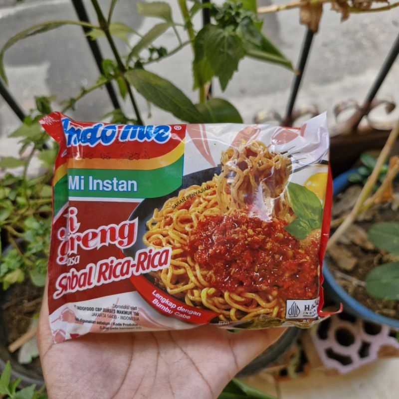 

Mie Instan - Mie goreng - Indomie ayam rica rica 85g/pcs