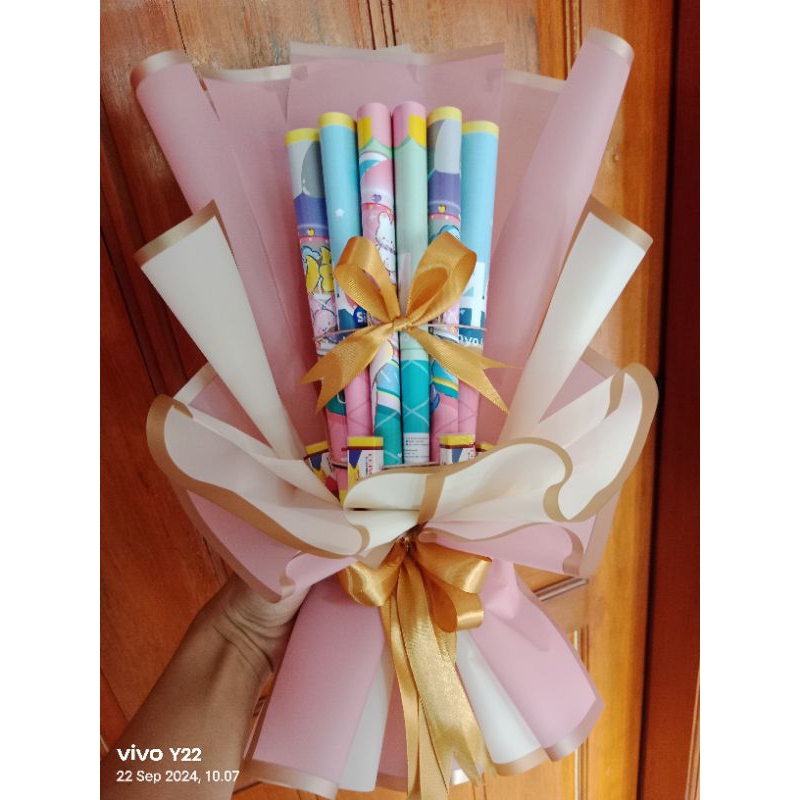 

Buket alat tulis murah|buket hari guru|kado istimewa untuk anak.