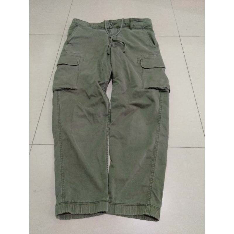 Celana Cargo Uniqlo Second