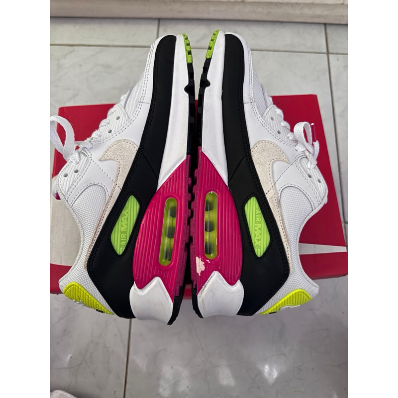 Nike Air Max 90