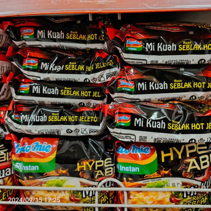 

indomie rasa seblak hot jeletot 83 gram