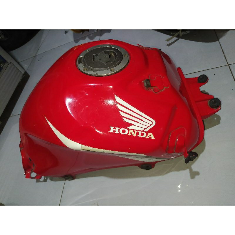 TANGKI HONDA All new CB 150 R Led V3 Facelift streetfire 2019-2023 ORIGINAL Merah