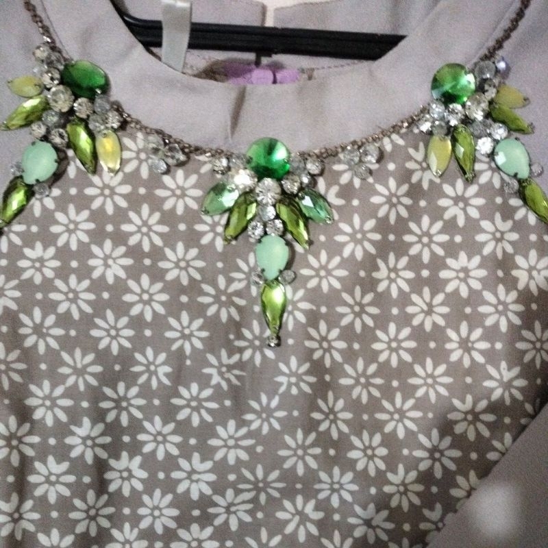 gamis preloved payet Yanna Azwar