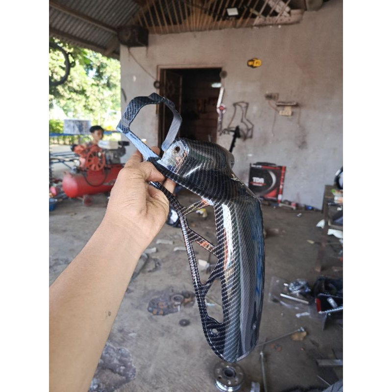 slebor/spakbor belakang gl kotak carbon coak
