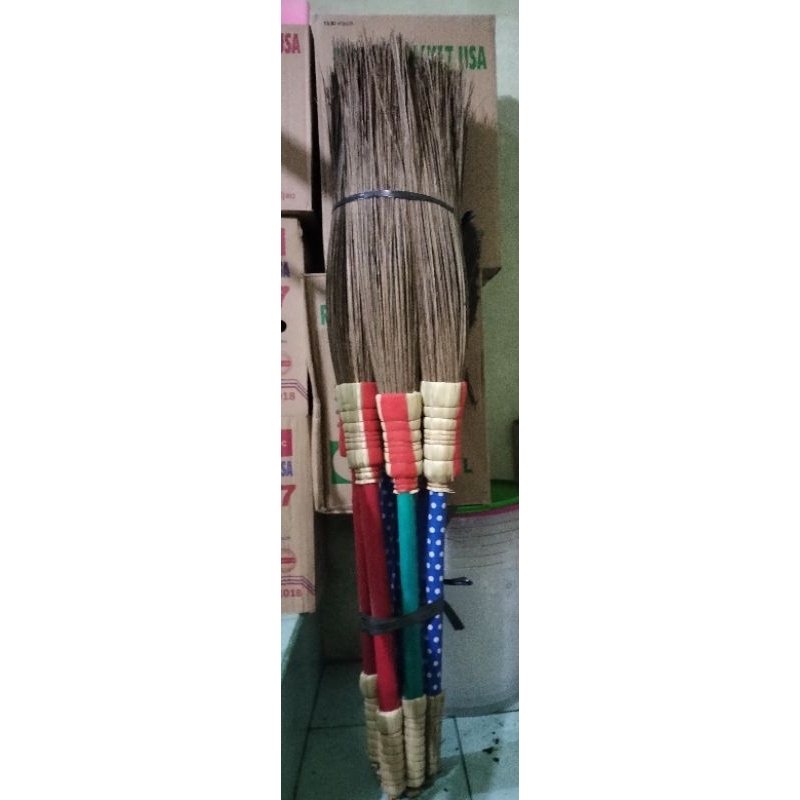 SAPU LIDI GAGANG PANJANG/SAPU HALAMAN