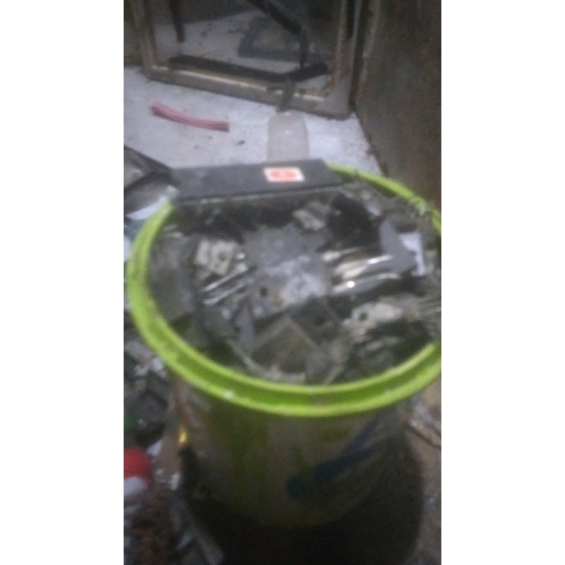 tr horizontal cabutan