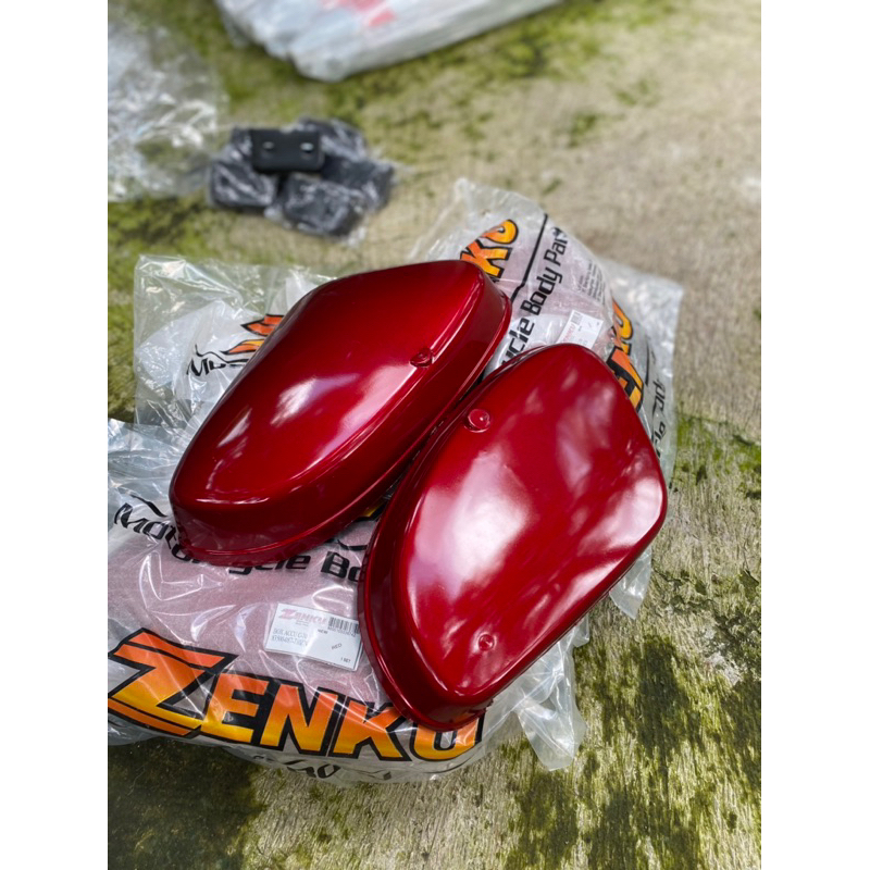 TUTUP AKI BOX AKI KANAN KIRI C70