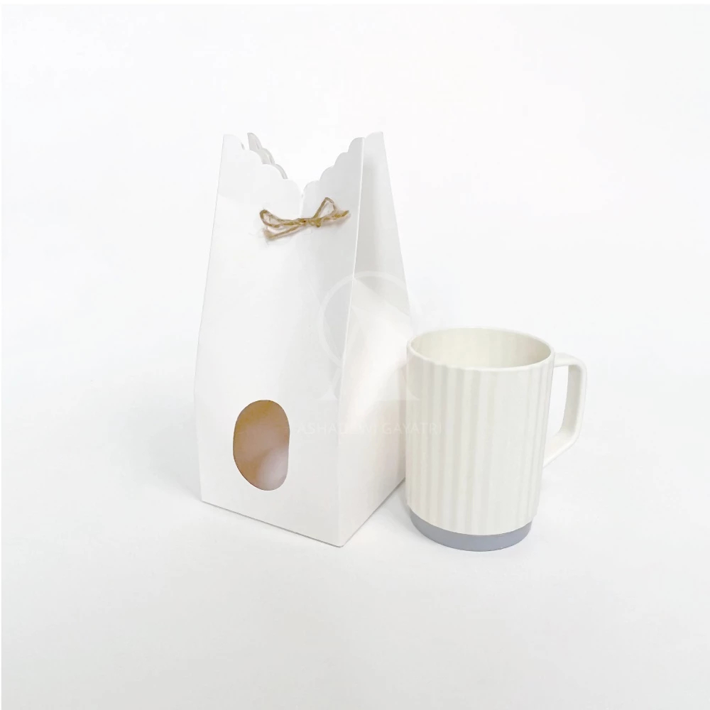 

(10pcs) box jar mug jar selai souvenir ukuran 10.5x10.5x23cm box white ivory box kemasan kotak kado