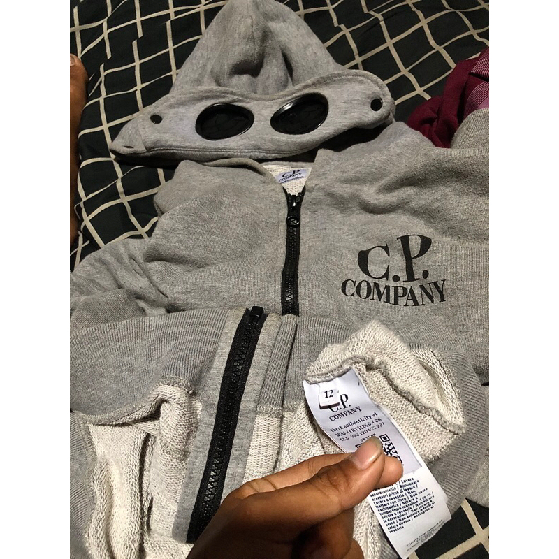 ZIPPER HODDIE CP COMPANY