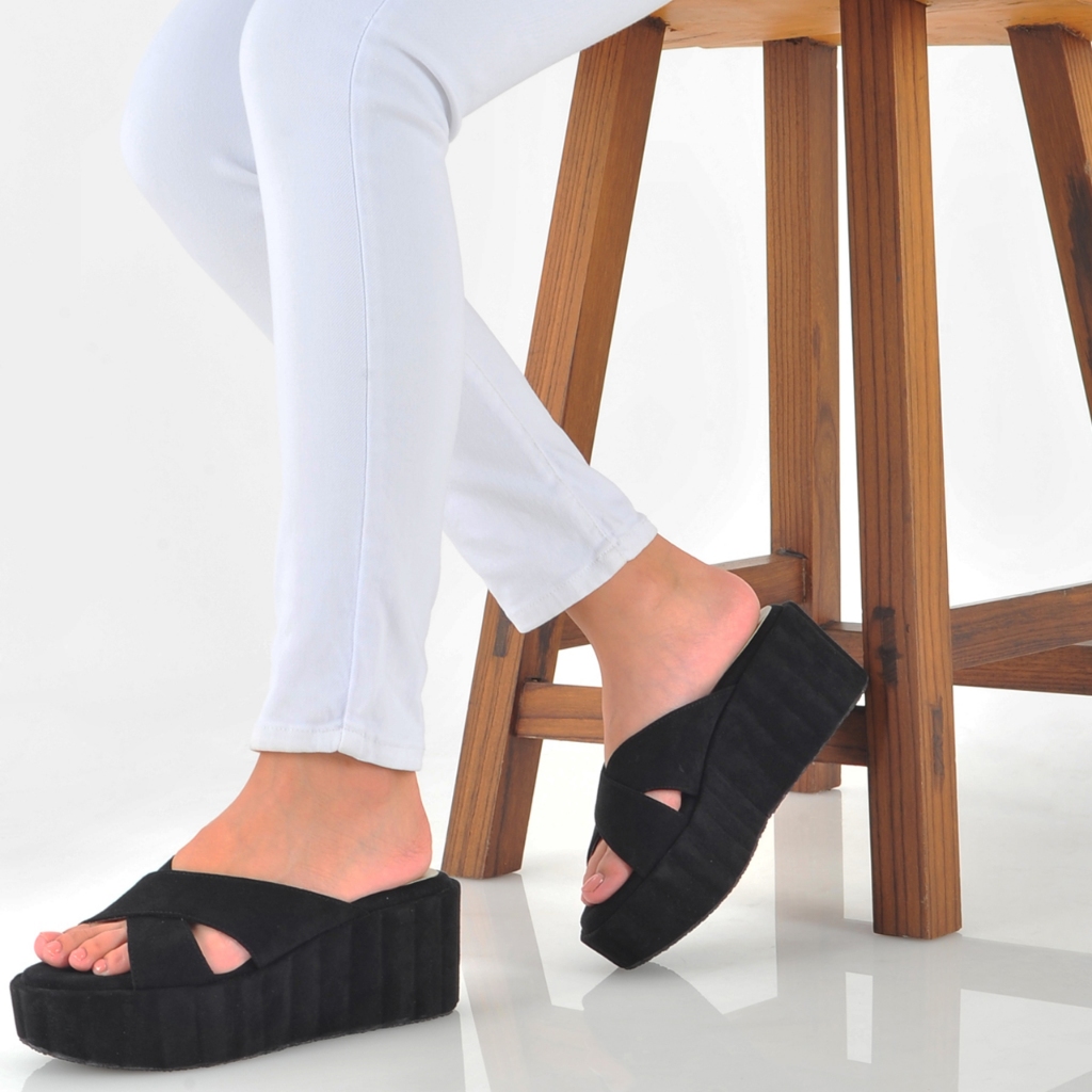 AMANTE Tania Sandal Wanita Wedges