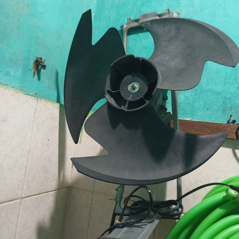 kipas outdor ac 2pk daikin angin kencang baling jumbo