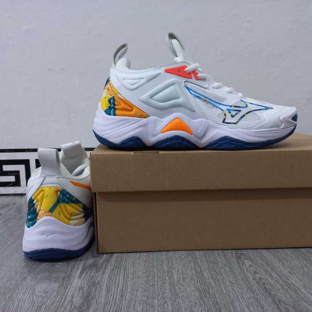 Sepatu voli mizuno wave momentum 3 mid terbaru 2023 sepatu volley ball profesional sepatu voli pria