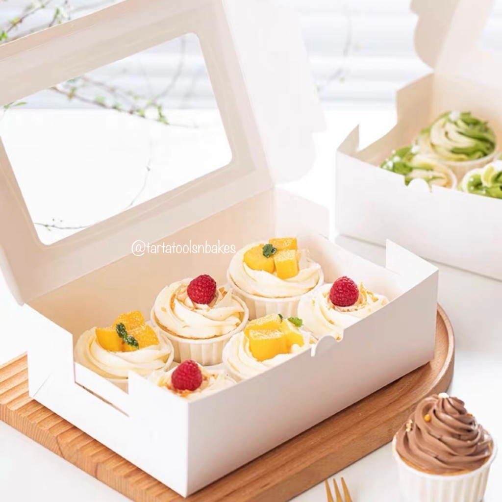 

(5PCS) Kotak Kue Cupcake Segi Putih Jendela Mika 24x16x7,5CM (for 6 cupcake bulat)