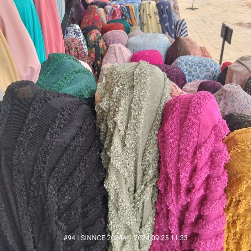Kain Spandek Burkat Premium - Harga /0,5 m Spandek Brokat - Bahan Spandek Brokat Premium - Kain Dres