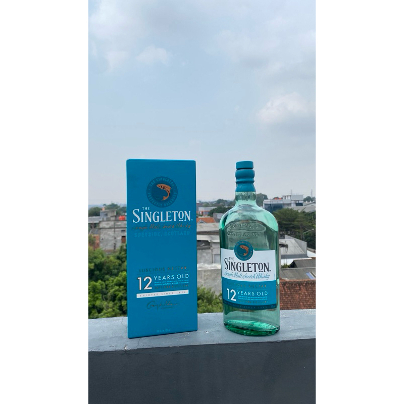 BOTOL BEKAS SINGLETON12 ISI KOSONG LENGKAP DENGAN BOX COCOK UNTUK HIASAN