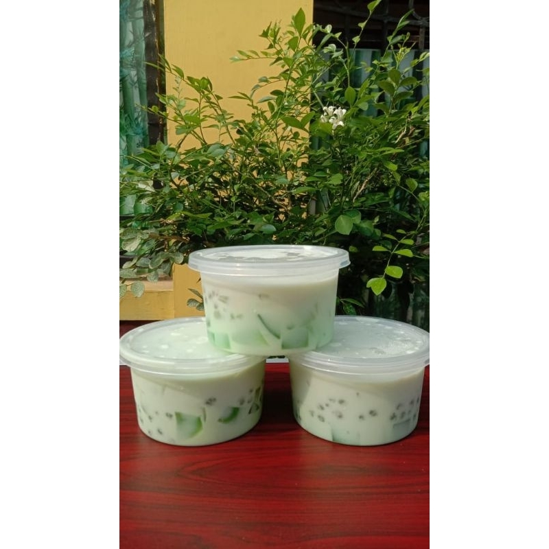 

Buko pandan creamy fresh PRE ORDER 1 HARI