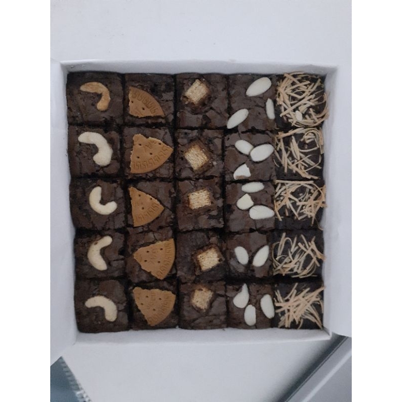 

brownies 20×20