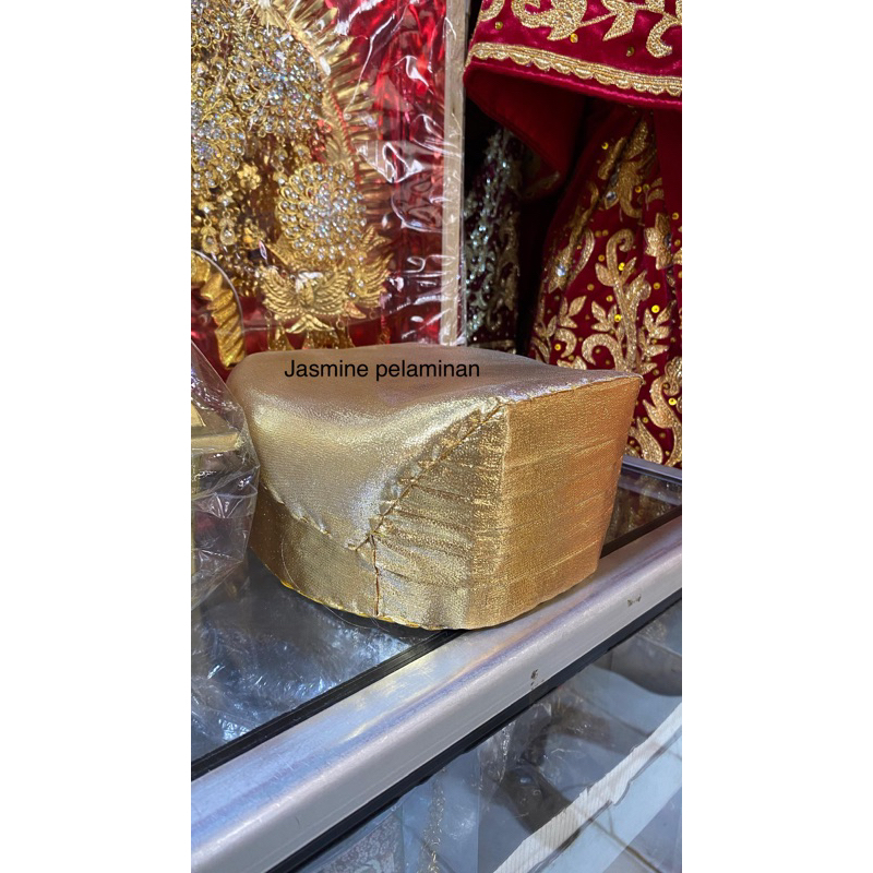 Saluak anak anak/mahkota anak padang laki laki