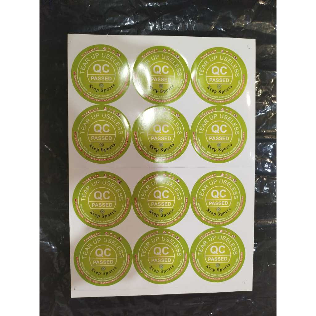 

Stiker Xtep Sports 75mm Tema Hiking Adventure Pendaki sticker 1pcs bisa di tempel di mana ajah 1pics