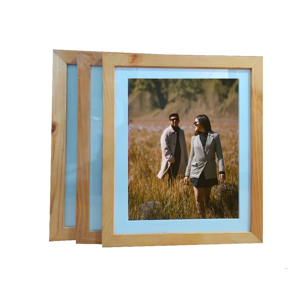 Bingkai kayu jati 25x30 mettboard foto 20x25