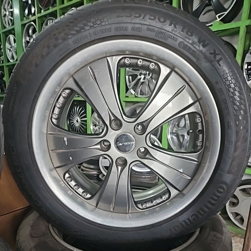 Velg Ring 18 PCD 5x114 + Ban Continental 235 50