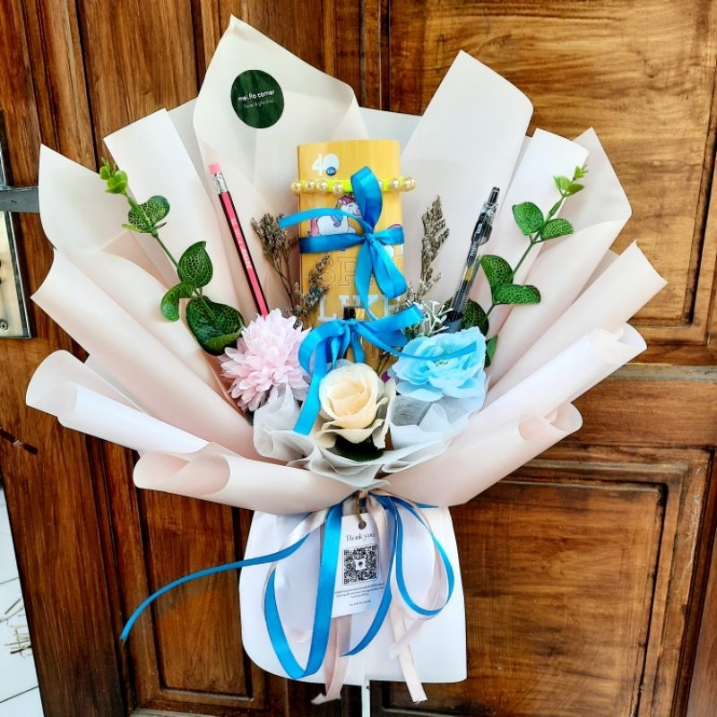 

Bouquet Alat Tulis